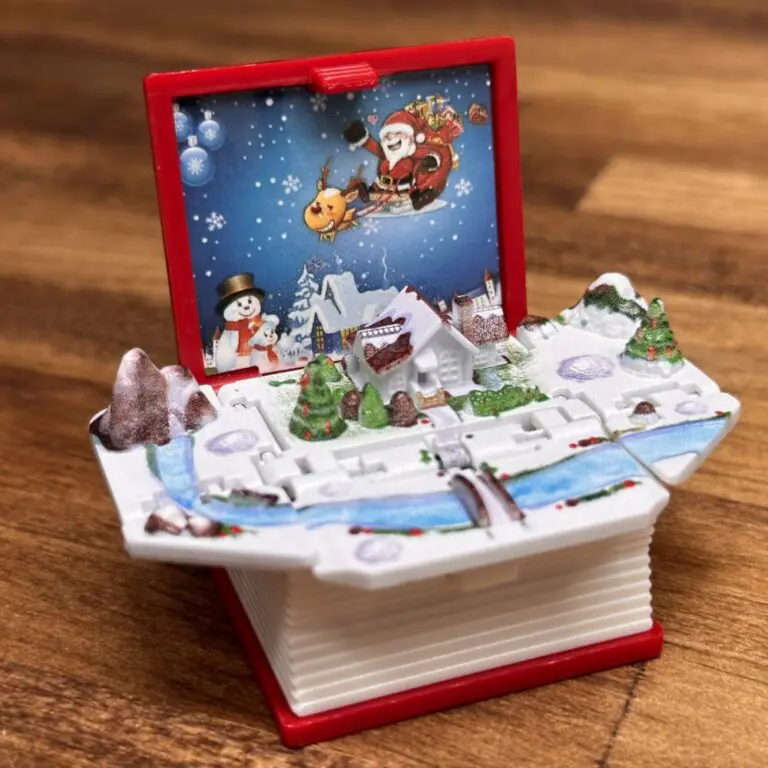 (🌲Early Christmas Sale - 49% OFF) 📚3D Folding Book Keychain