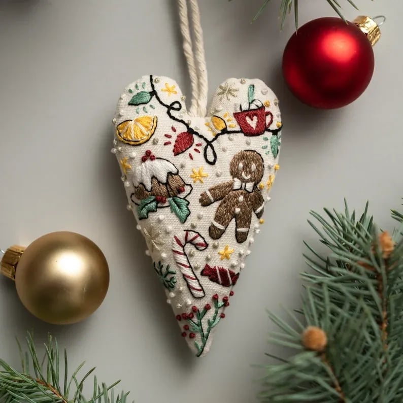 🎅Christmas Sale-❤️DIY Heart Shaped Hand Embroidered Christmas Ornament Kit