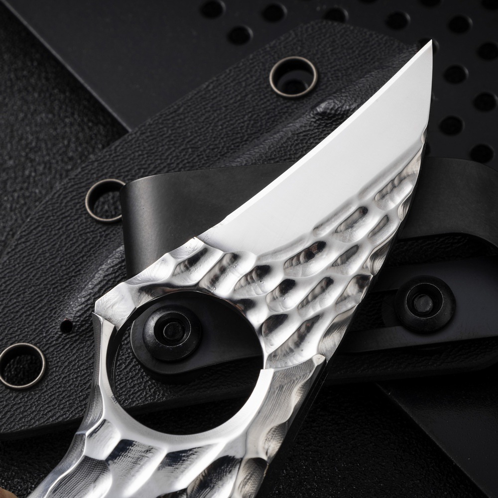 Small tank keel integrated sharp EDC portable knife