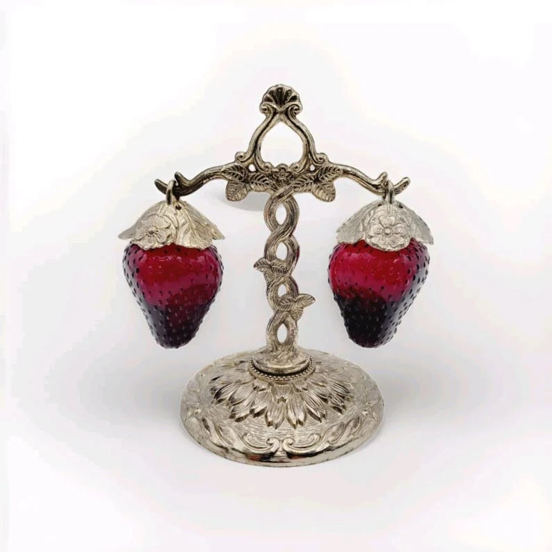 Strawberry-Shaped Seasoning Bottles -  Functional Kitchen Artistry