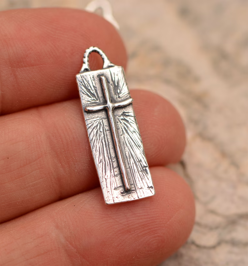 ✝️100% Handmade Silver Cross God Bless Gift (𝐂𝐡𝐚𝐝 𝐒𝐦𝐢𝐭𝐡 𝐇𝐚𝐧𝐝𝐦𝐚𝐝𝐞®)