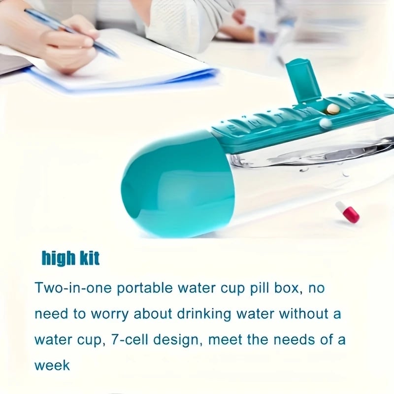 🎁TikTok Last Day Sale - 70% OFF🔥2-in-1 Portable Medicine Box & Water Bottle