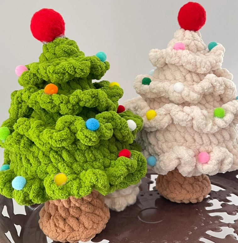 🎄TikTok Christmas Sale -70% OFF✨Handmade Crochet Christmas Tree – DIY Kit & Finished Piece