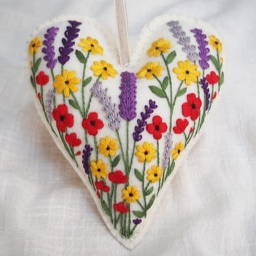 Heart Wildflower Embroidery Set
