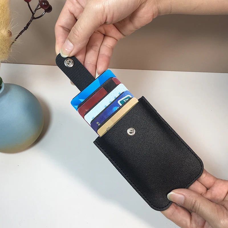 Slim Minimalist Multi-Card Holder