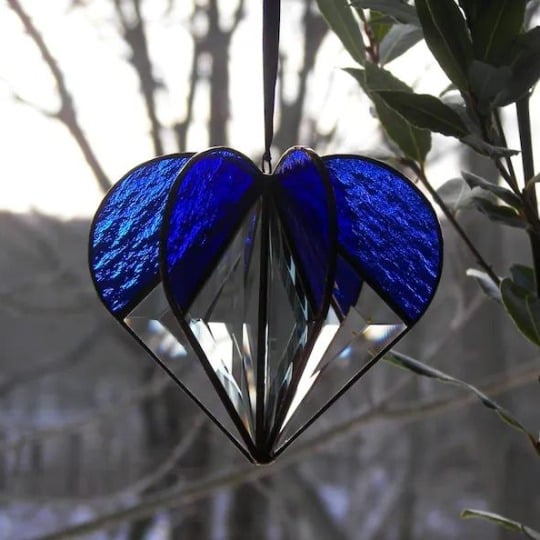 (🔥Last Day Promotion-48%OFF)Stained Heart-shaped Suncatcher(Buy 2 get 10% OFF)