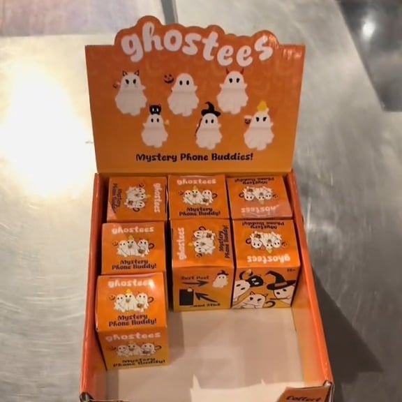 👻📱 Ghostees Mystery Phone Buddy