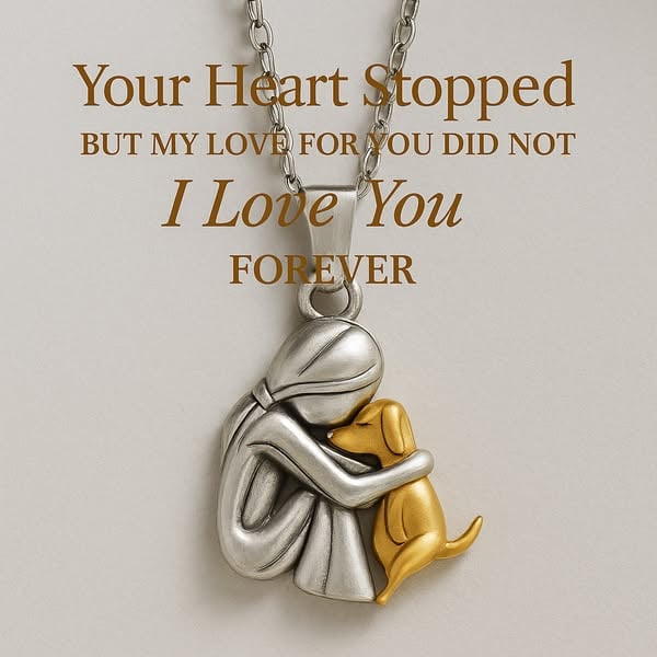 Hug Pendant Necklace(𝐒𝐭𝐞𝐯𝐞 𝐑𝐨𝐞𝐬 𝐇𝐚𝐧𝐝𝐦𝐚𝐝𝐞®)