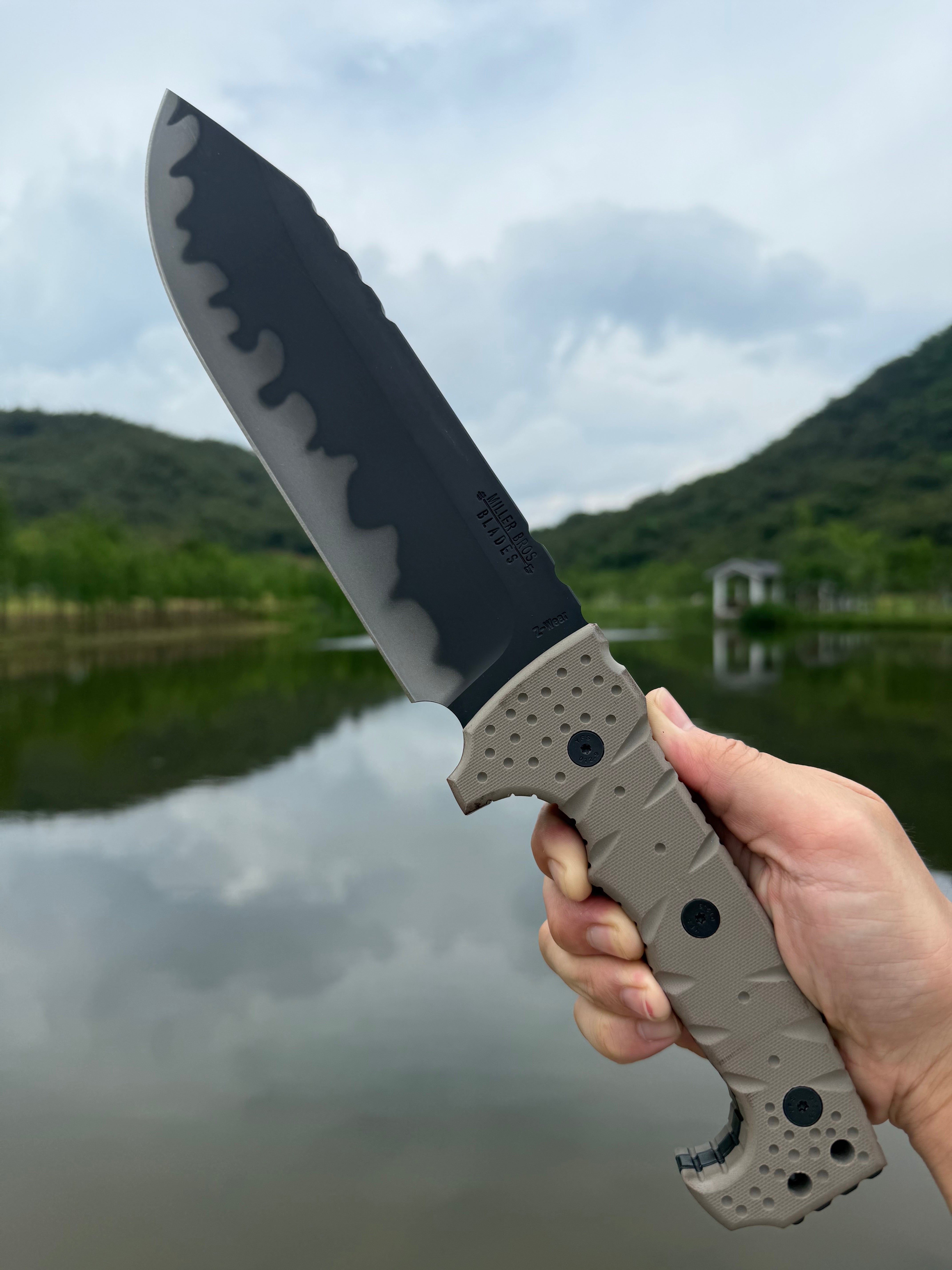 Miller M8 Commemorative Knife
