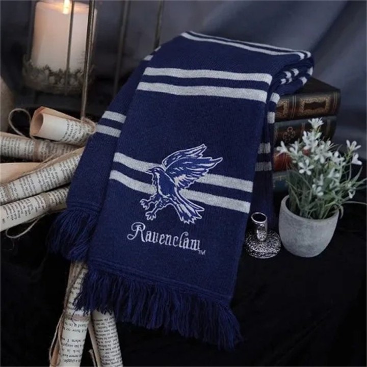 (🔥Last Day Promotion - 49% OFF) 🔥House Scarf with Crest