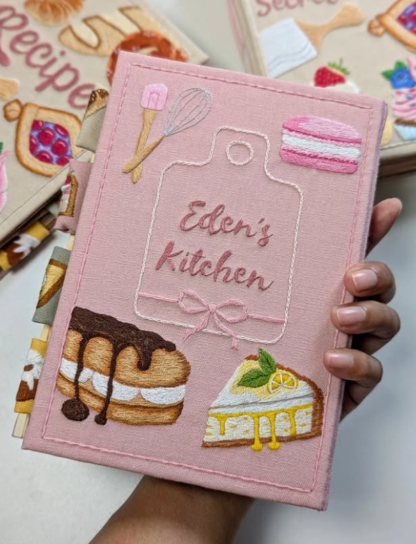 🎄🥐Handmade Recipe Journal-Savory Secrets 🍰✨