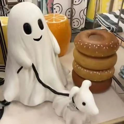 👻2024 Halloween Ghost Walking Dog Statue