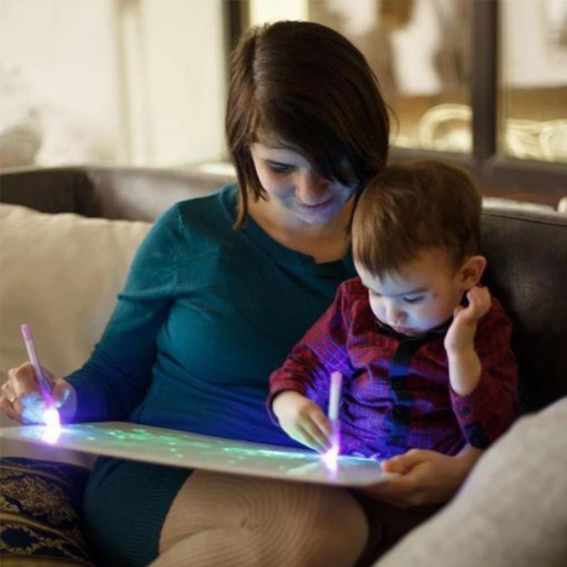 (🎅EARLY XMAS SALE - Buy 2 Get Extra 10% OFF) Light Drawing - Fun And Developing Toy