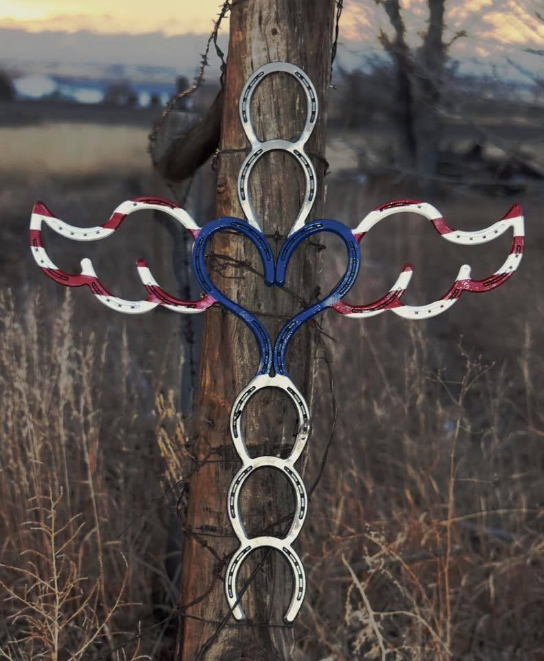 🔥Handmade Beautiful  Horseshoe Angel Cross