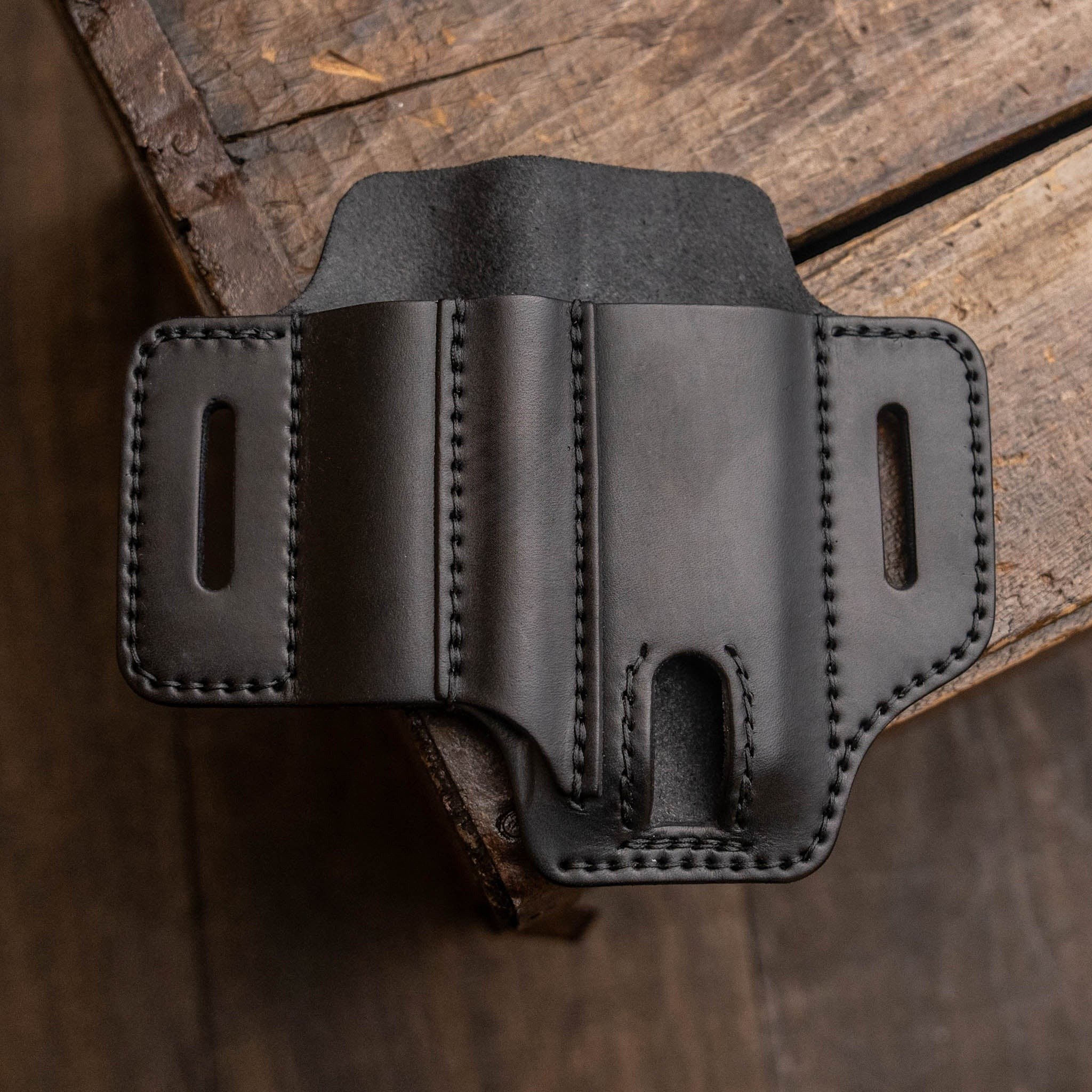 Full-grain Leather EDC Multitool Sheath (𝐉𝐞𝐟𝐟𝐫𝐞𝐲 𝐌𝐨𝐫𝐫𝐢𝐬𝐨𝐧 𝐇𝐚𝐧𝐝𝐦𝐚𝐝𝐞®)