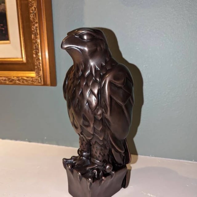 2025 New The Falcon Statue Prop