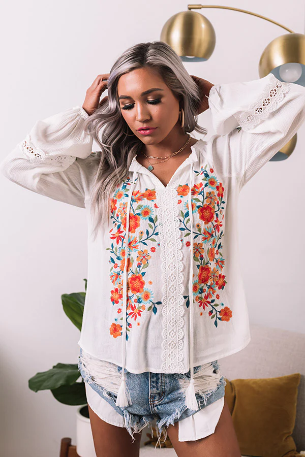 🔥The last day of sale 60% off - Boho floral embroidered tassel tie top