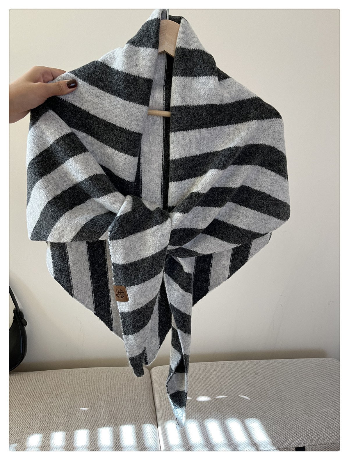 ⏰LAST DAY SALE 50% OFF - Women's Solid Color Shawl⚡Buy 2 Free Shipping