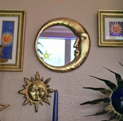 🎁TikTok Last Day Sale - 70% OFF🔥Vintage 90s Witch🌙 Moonseer Mirror✨