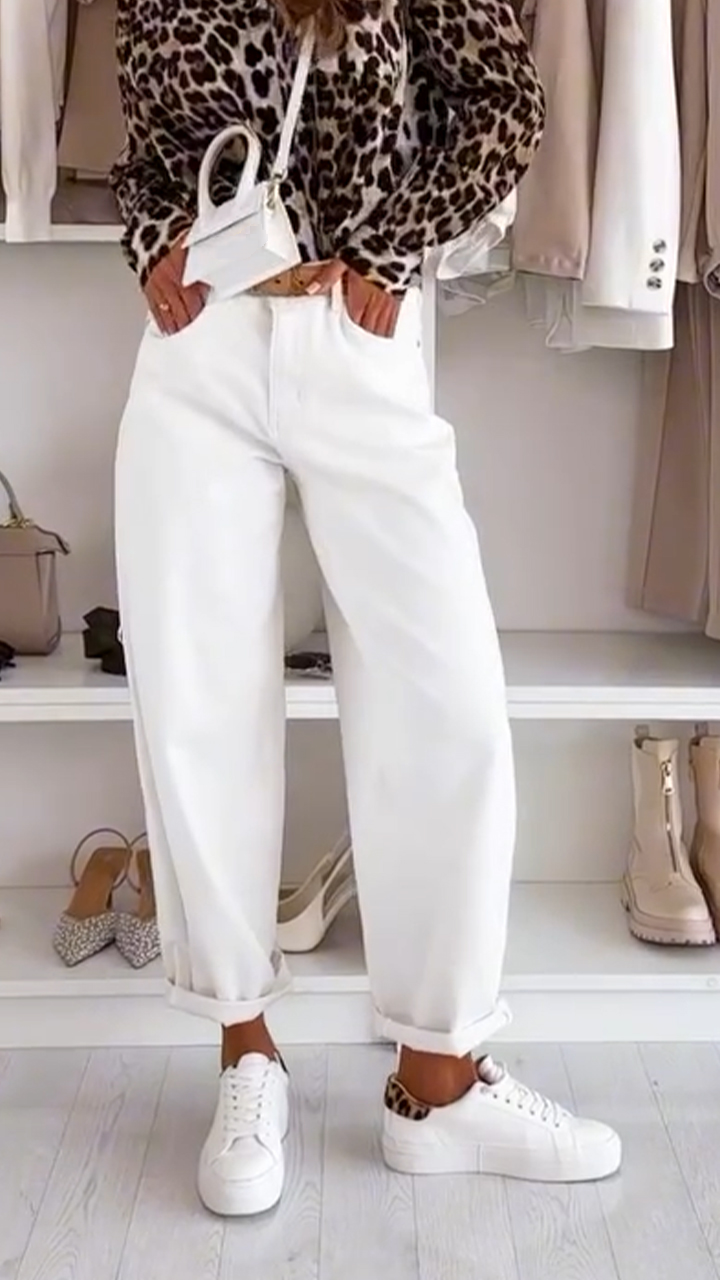 Women's Casual Straight Jeans