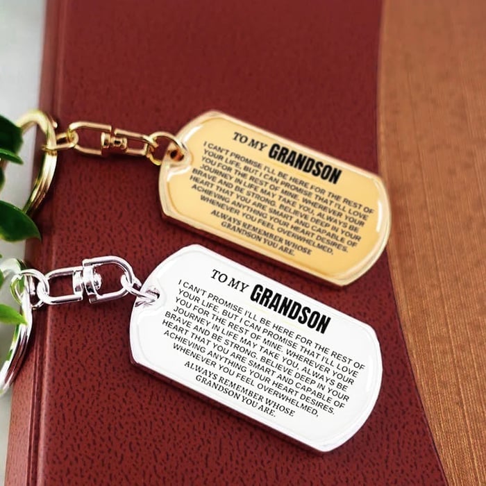 🎁Last Day 49%--🔥 To My Grandchildren - Remember Whose Grandchildren You Are - Unique Keychain