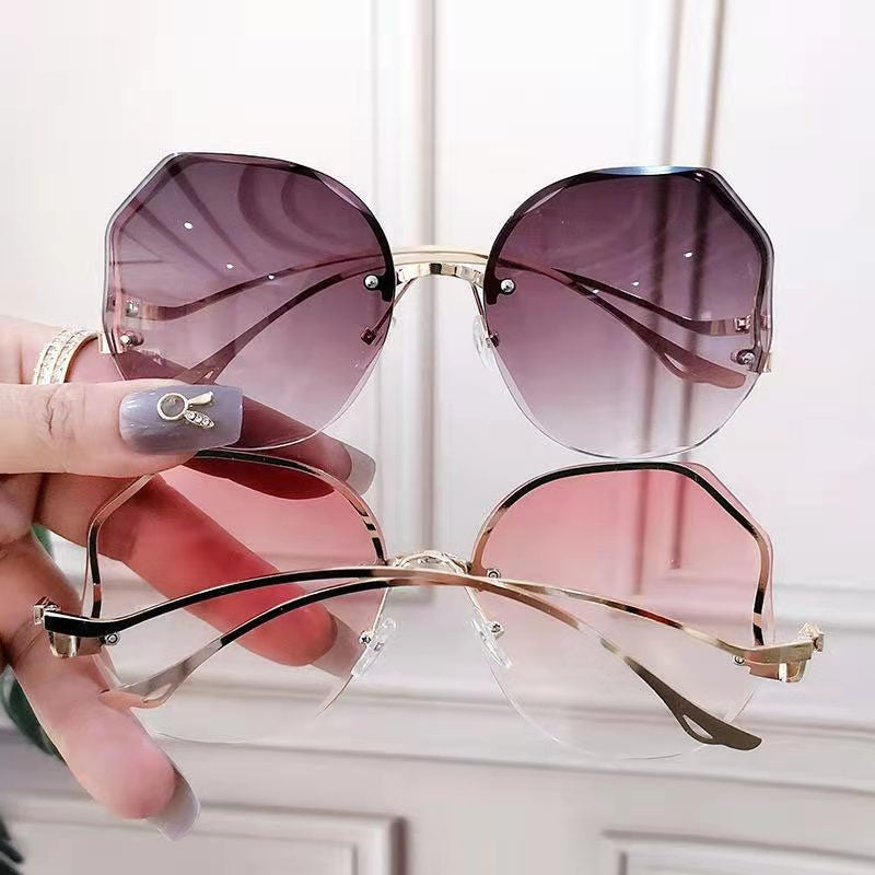 ⚡⚡Last Day Promotion 48% OFF - Fashion Vintage UV400 Ladies Oversized Square Sunglasses🔥BUY 2 FREE SHIPPING