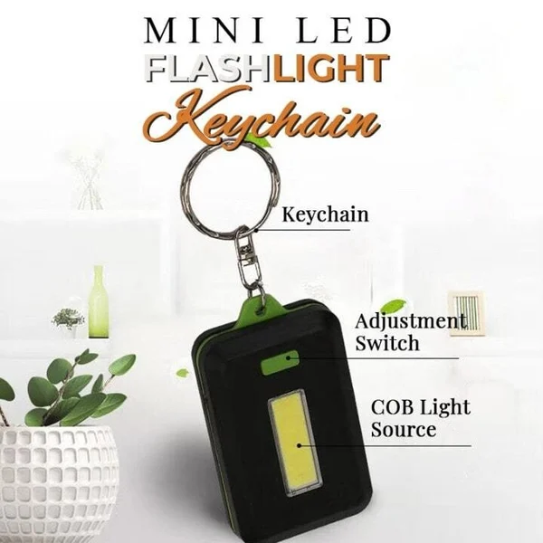 (🔥HOT SALE - SAVE 49% OFF) Mini LED Flashlight Keychain-BUY 5 GET 3 FREE