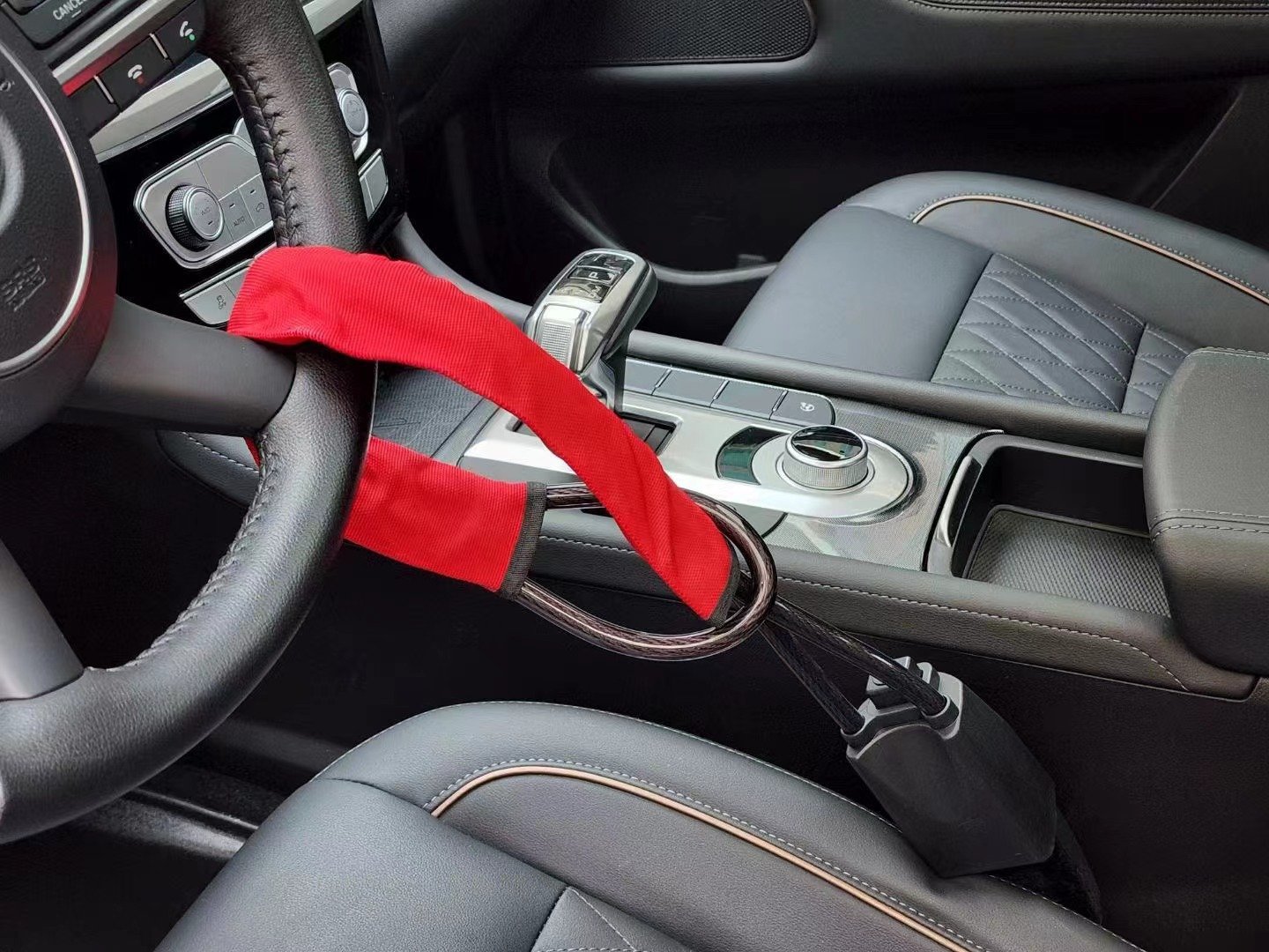 🔥Last Day Promotion 70% OFF🔥Unbeatable Car Steering Wheel Lock