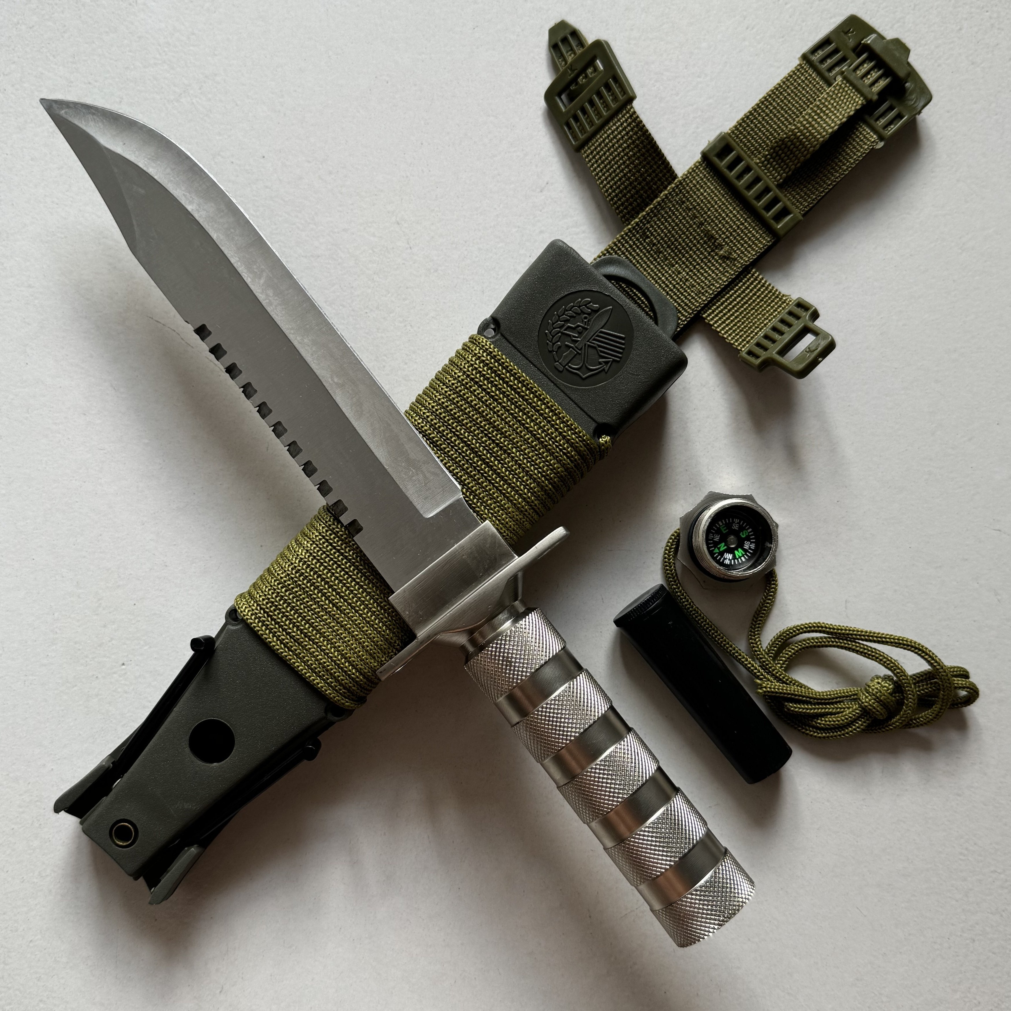 Jungle King multifunctional outdoor survival knife