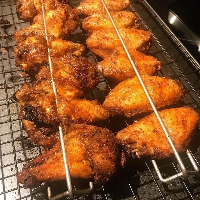 🔥Last Day Sale - 50% OFF🐔Wing Rails make it easier to grill your chicken wings!🍗