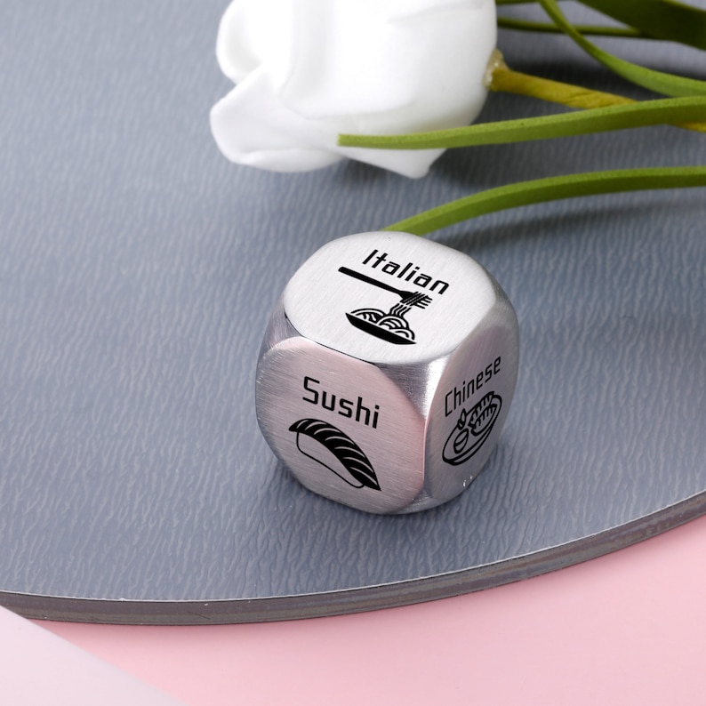 🎁LAST DAY 65% OFF🔥 Food Decision Engraved Dice Set for Foodies (BUY 2 FREESHIPPING)