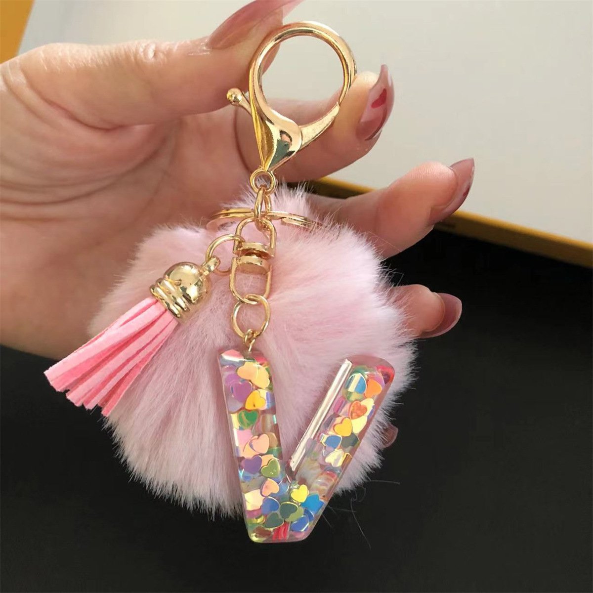 🎁TikTok Last Day Sale - 70% OFF🔥Initial Letter Keychains🦋