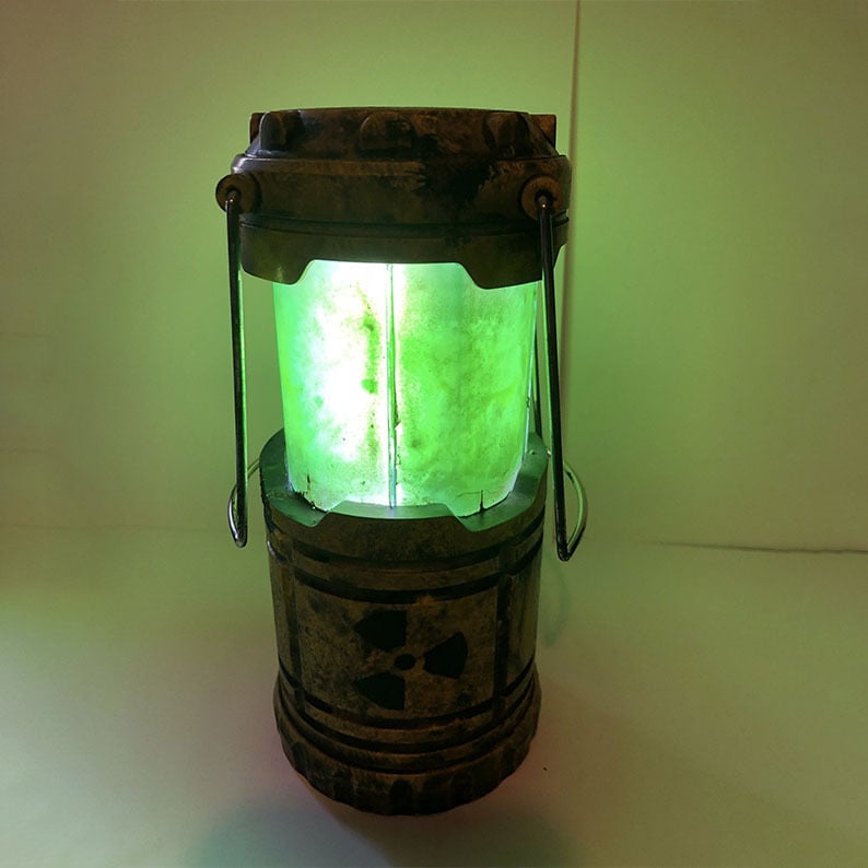 Last Day Promotion 70% OFF - ☣ Miniature Nuclear Reactor Lantern/Lamp⚡Buy 2 Get Free Shipping