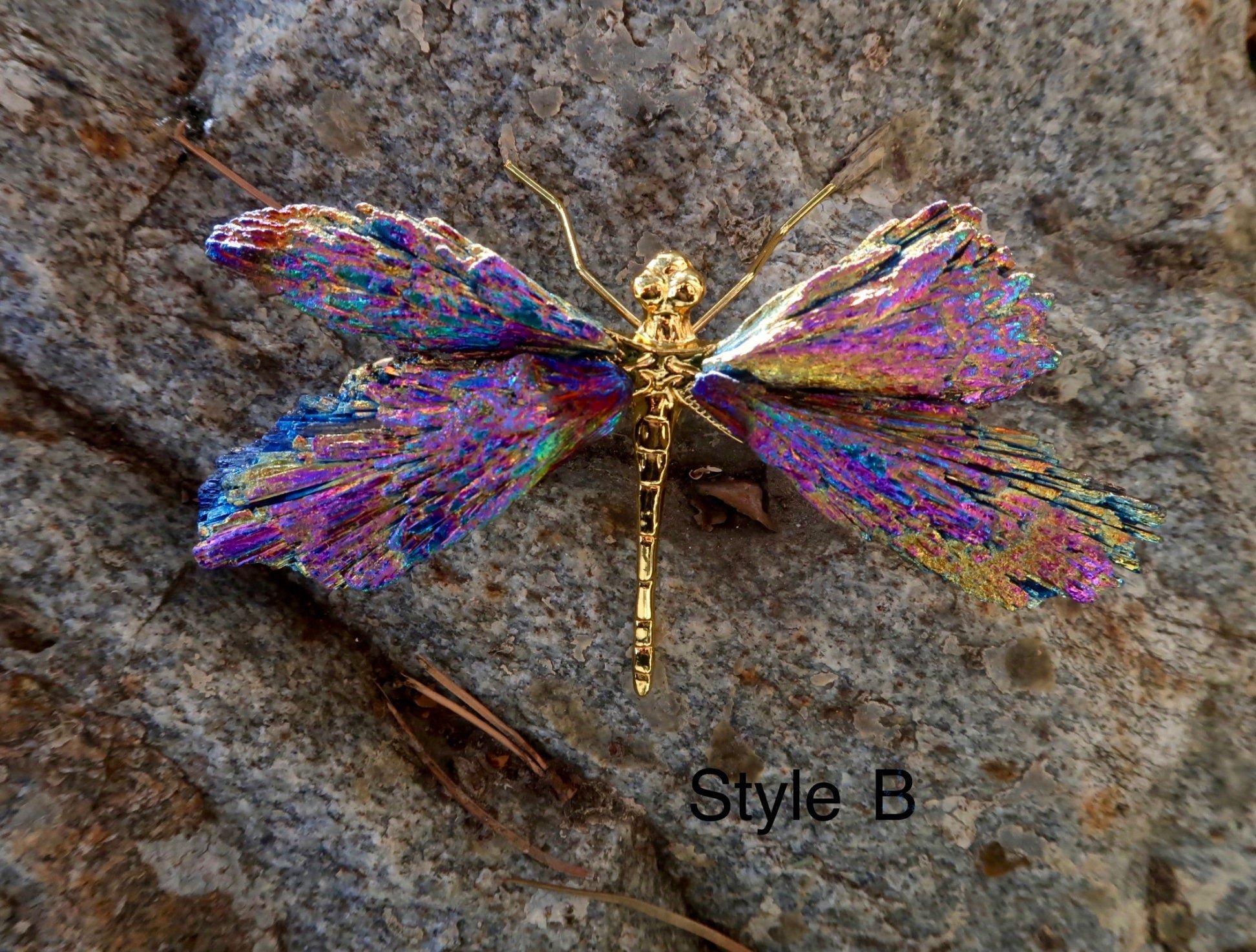 💜🦋AURA TOURMALINE KYANITE DRAGONFLY