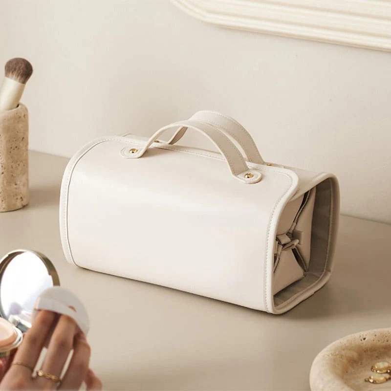 🔥Last Day Promotion - 70% OFF🎁Leather Waterproof Cosmetic Bag