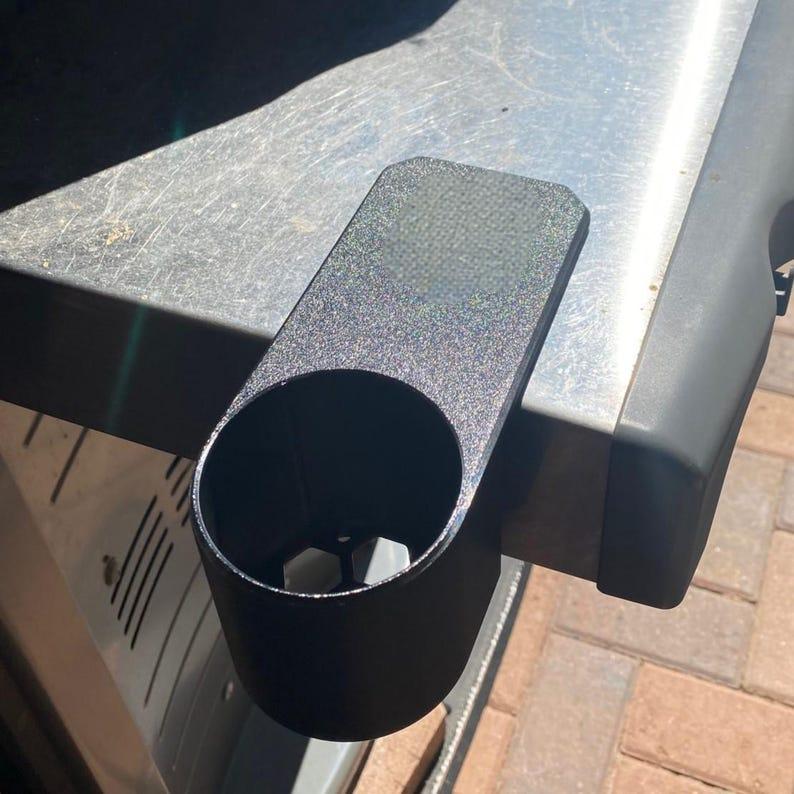 🍖🍺 Magnetischer Getränkespender für den Grill