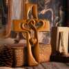 ✝️100% Handmade Intertwined Hearts Wooden Cross (𝐂𝐡𝐚𝐝 𝐒𝐦𝐢𝐭𝐡 𝐇𝐚𝐧𝐝𝐦𝐚𝐝𝐞®)