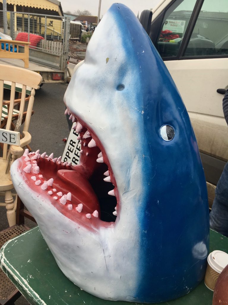 🎄CHRISTMAS HOT SALE🎁Great White Shark Garden Art