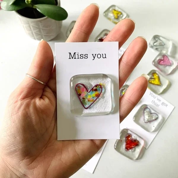 🔥Last Day 70% OFF - 💝Fused Glass Heart Pocket Token
