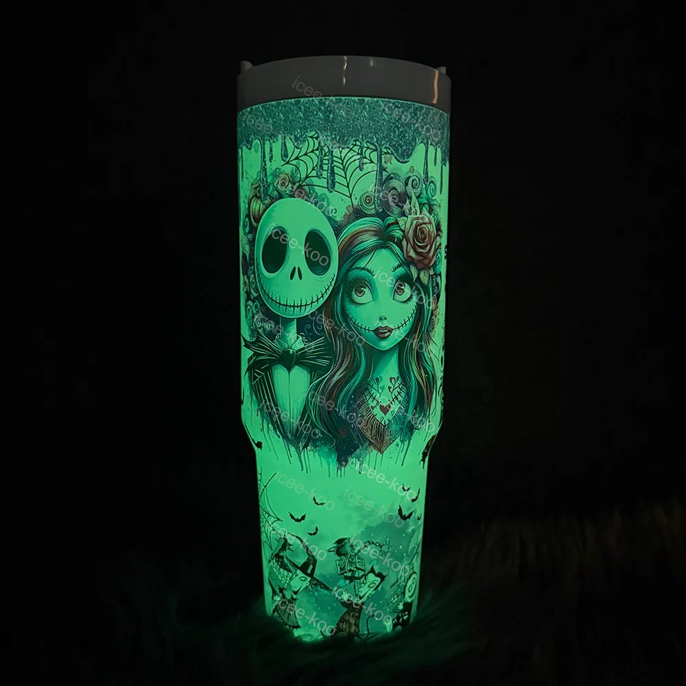 🎁 The Ultimate Halloween Gift: Sally x Jack Skellington 40oz Tumbler 💀✨