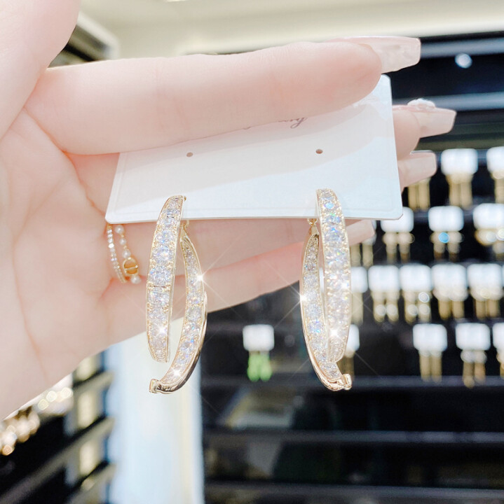 ✨LETZTER TAG 50% RABATT - Cross Curved Ohrringe(1 Paar), 2 Paar kaufen, kostenloser Versand
