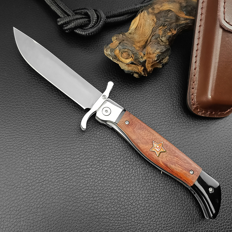 Patriot multifunctional folding knife