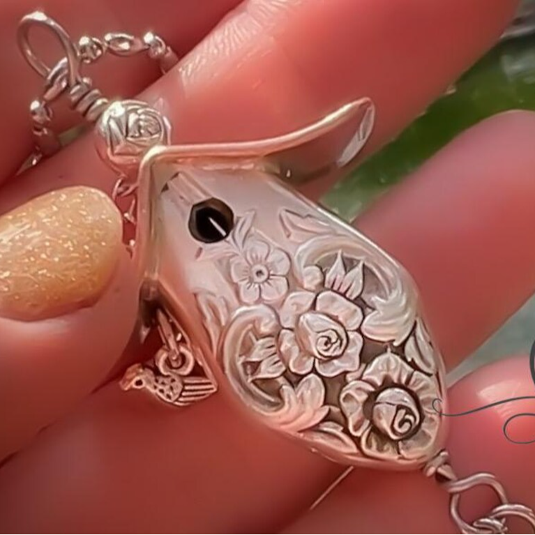 🔥Father's Day Sale🐦Handmade Birdhouse Necklace