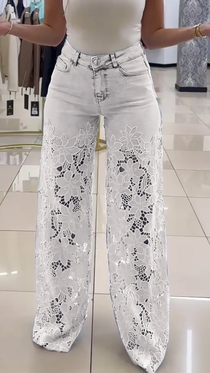 Women's Lace Patchwork Hollow Jeans