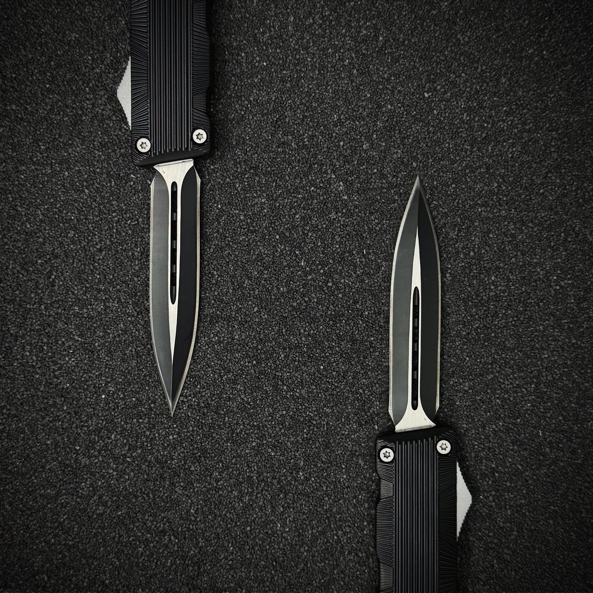 Liner Strike knife