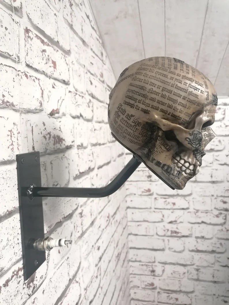 🔥Letzter Tag 50% RABATT -Totenkopfhalter für Motorradhelm und -jacke