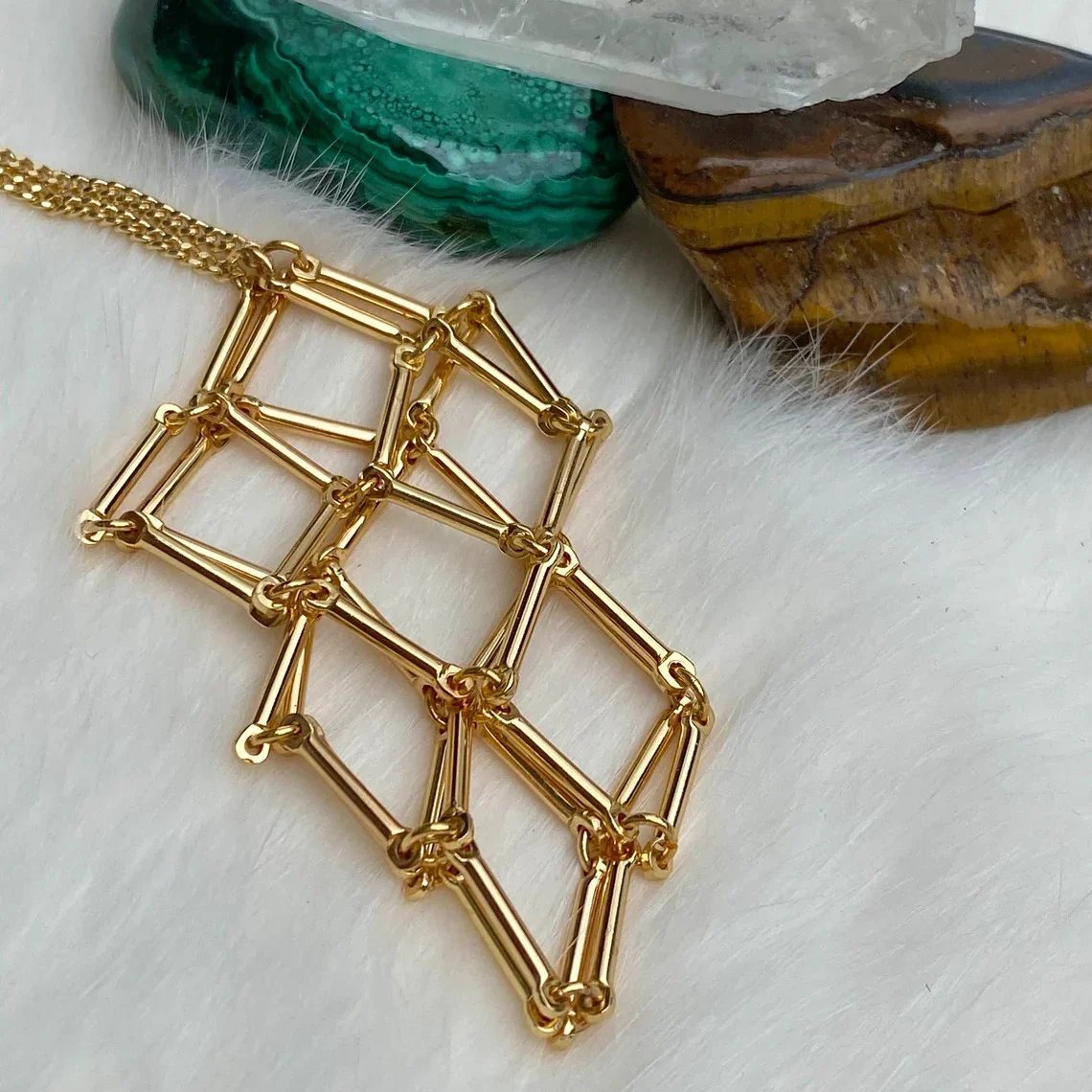 🎁2023 Crystal Stone Holder Necklace - Free (Crystal) Gift Included🎁