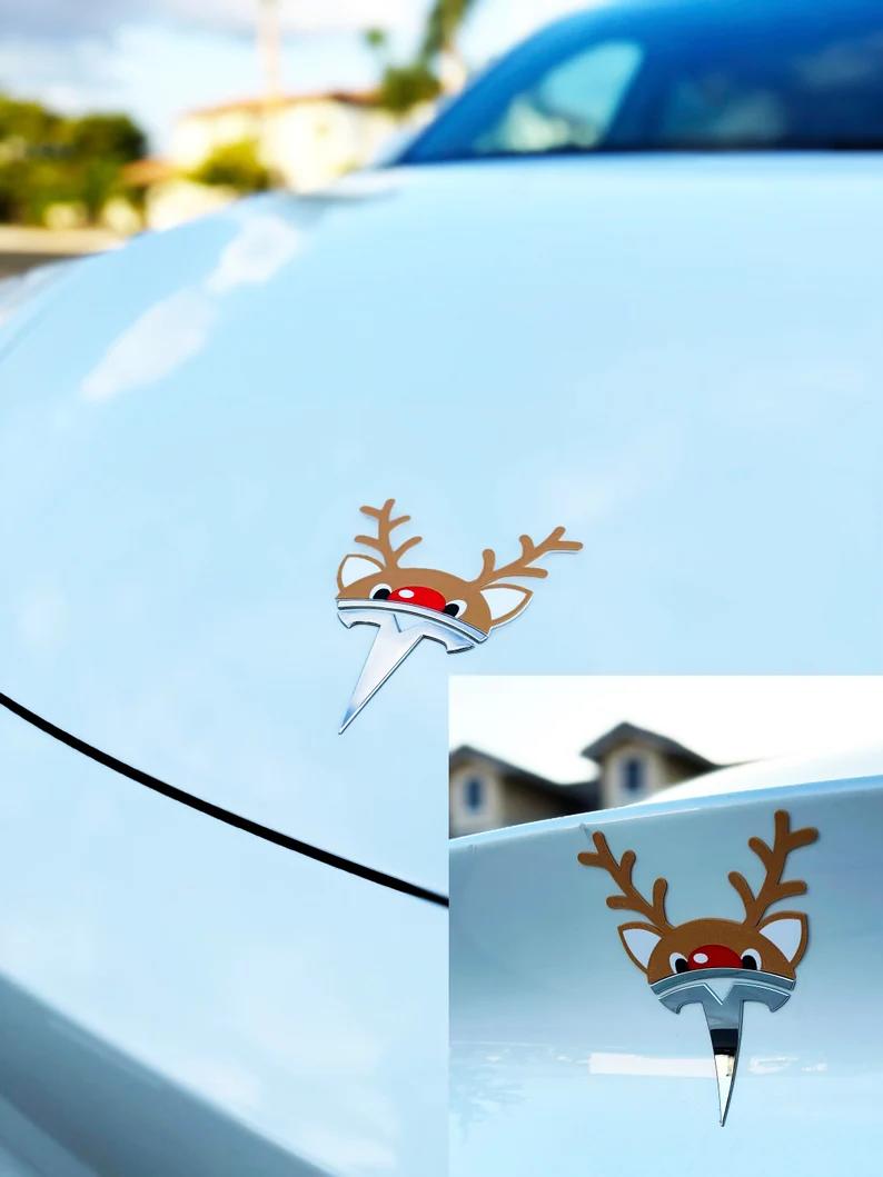 Festive Tesla Emblem Overlays for Santa Hat and Reindeer🎅🦌🚗