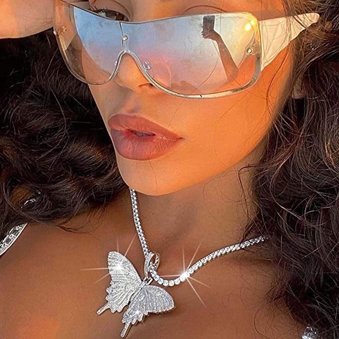 LAST DAY 50%OFF - BUTTERFLY CRYSTAL PENDANT NECKLACE