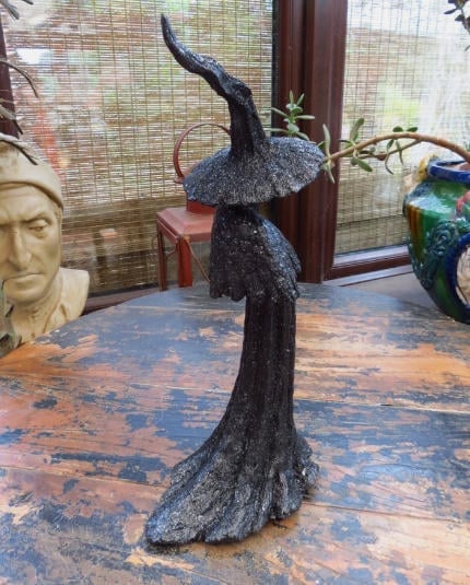 🎁TikTok Last Day Sale - 70% OFF🧙‍♀️💫Handmade Black Witch Statue: The Guardian of Your Home